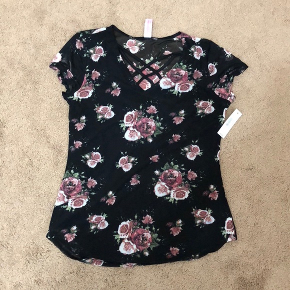 No Boundaries Tops - Cute Top